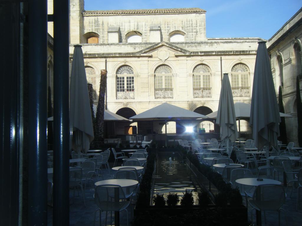 Hotel Innova Cardabella Avignon Bagian luar foto