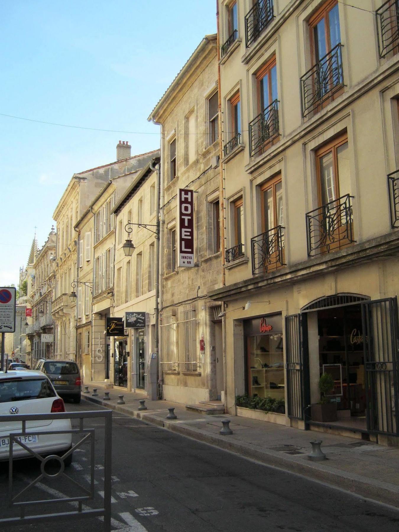Hotel Innova Cardabella Avignon Bagian luar foto