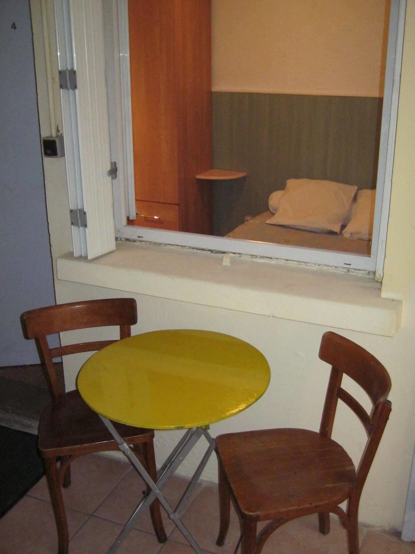 Hotel Innova Cardabella Avignon Bagian luar foto